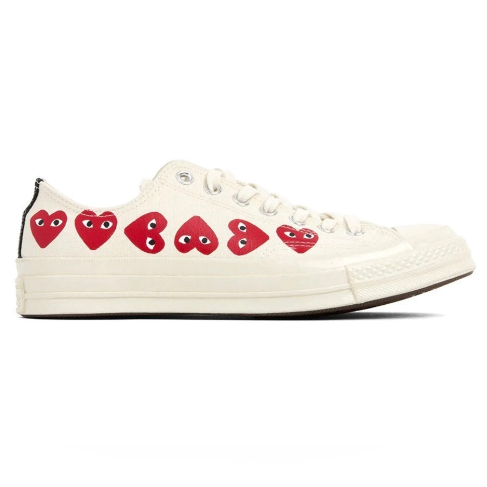 CdG PLAY x Converse Unisex Chuck Taylor All Star Multi Heart Low-Top Sneakers